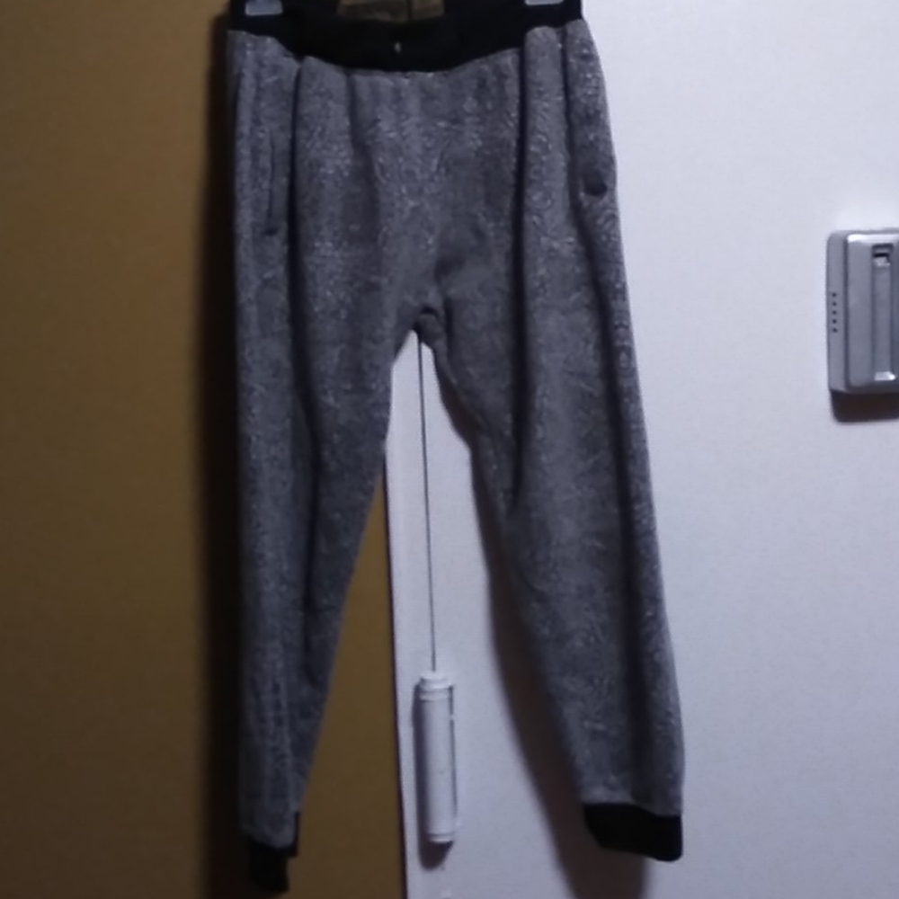 Evolution jogging pants - Picture 8 of 9
